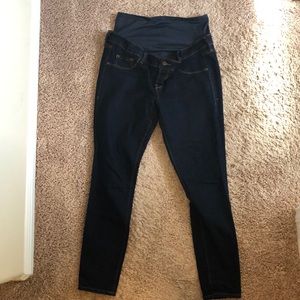 Old navy maternity jeans